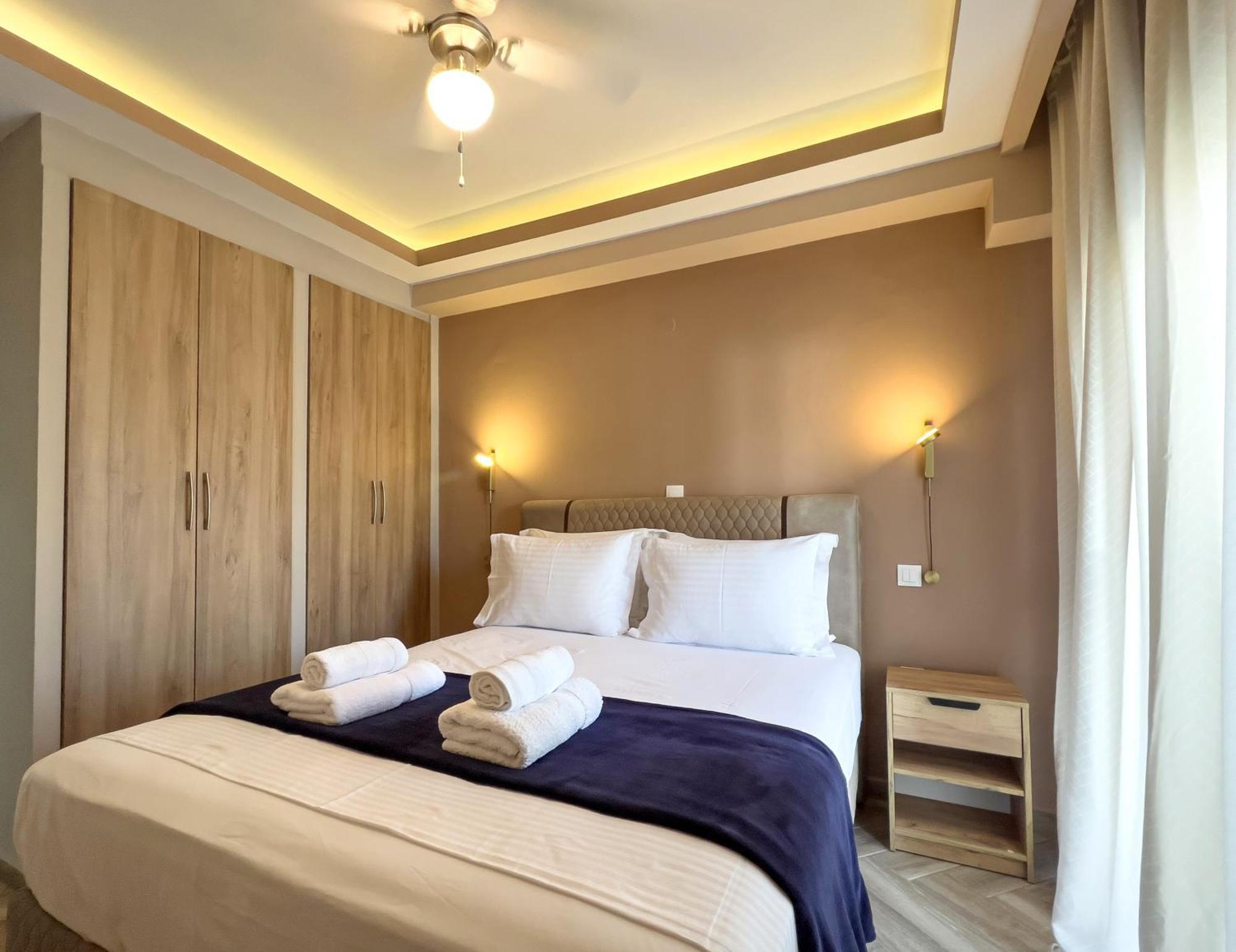 Spacetwo "Downtown Chill" By #Gimispace Lux Apt Thessaloníki Luaran gambar